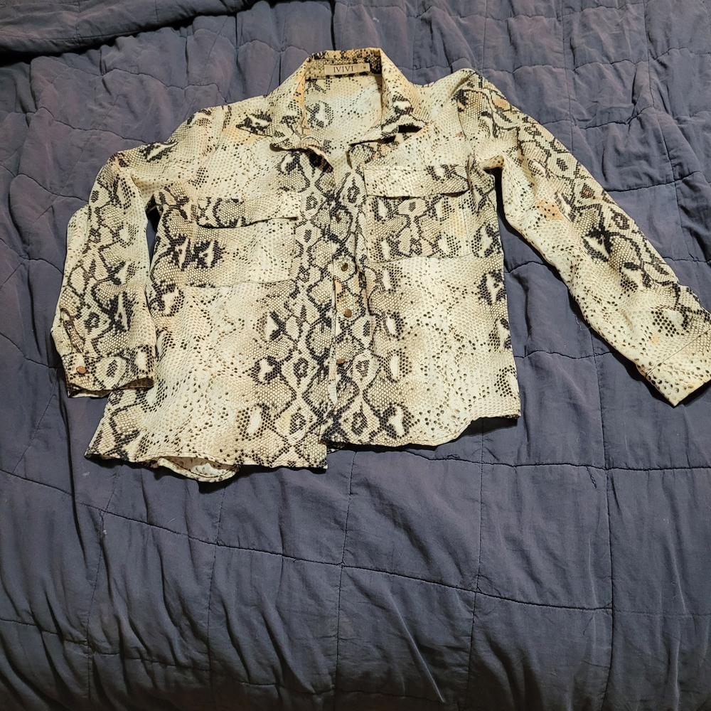 ViVI Beige and Black Snakeskin Shirt